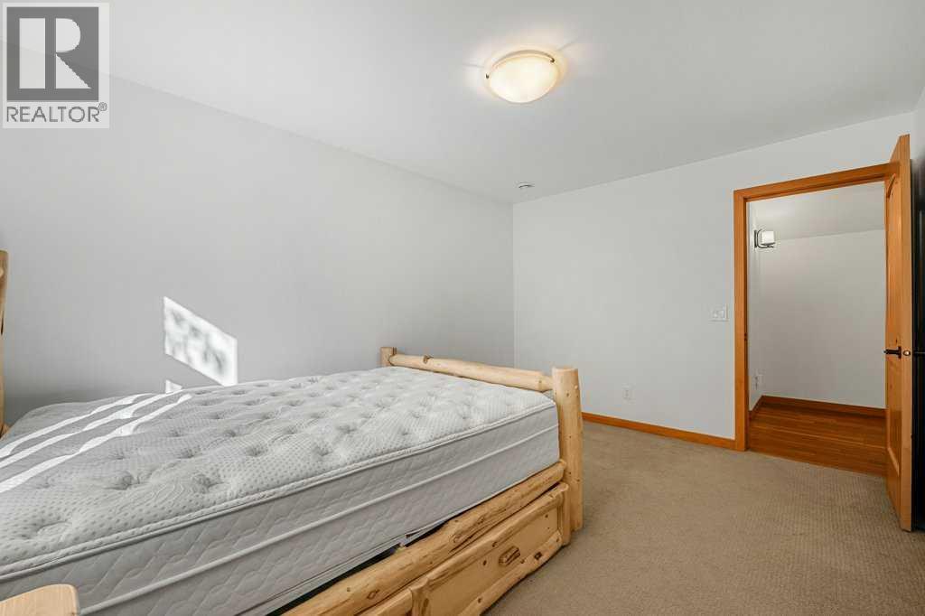 714 3rd Street Property Photo 22