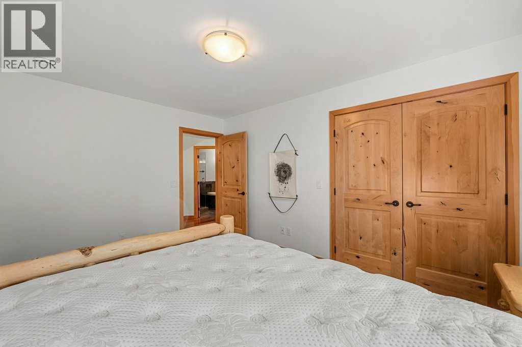 714 3rd Street Property Photo 23