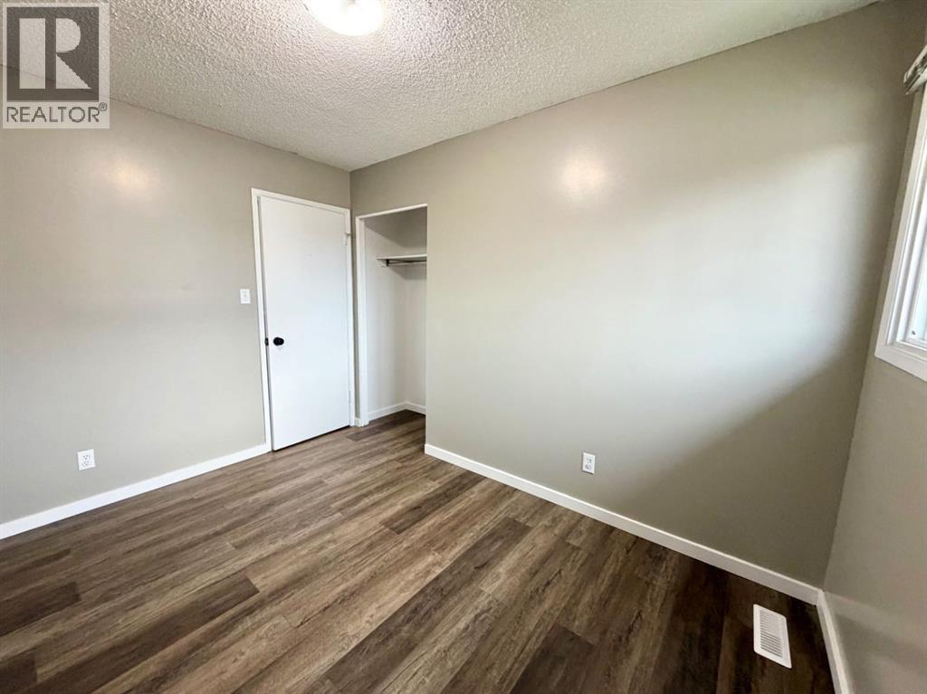 110 Tamarack Avenue Property Photo 15