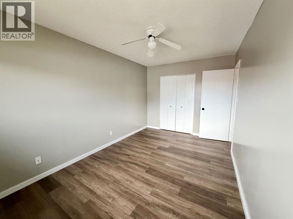 110 Tamarack Avenue Property Photo 17