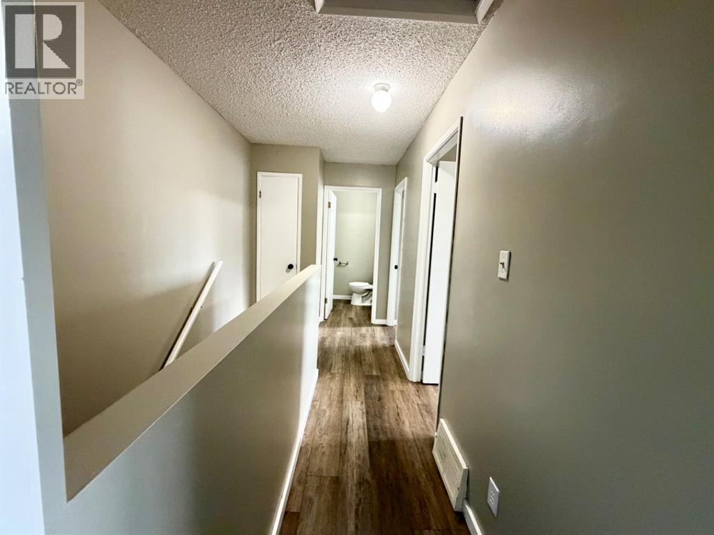 110 Tamarack Avenue Property Photo 18