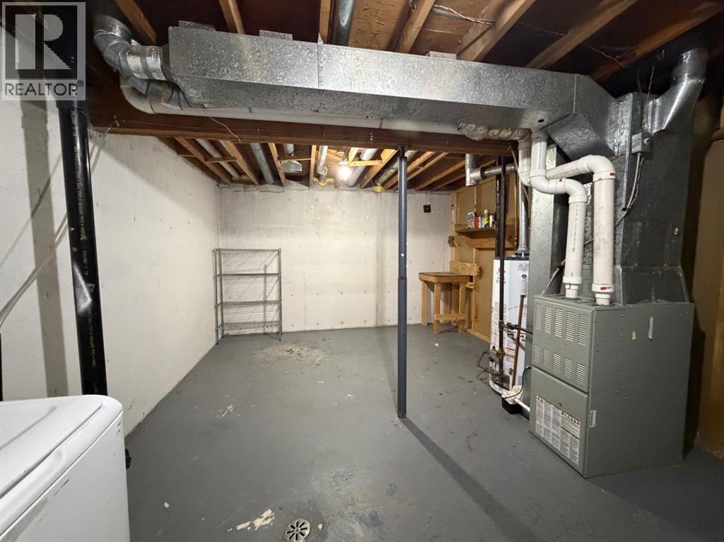 110 Tamarack Avenue Property Photo 22