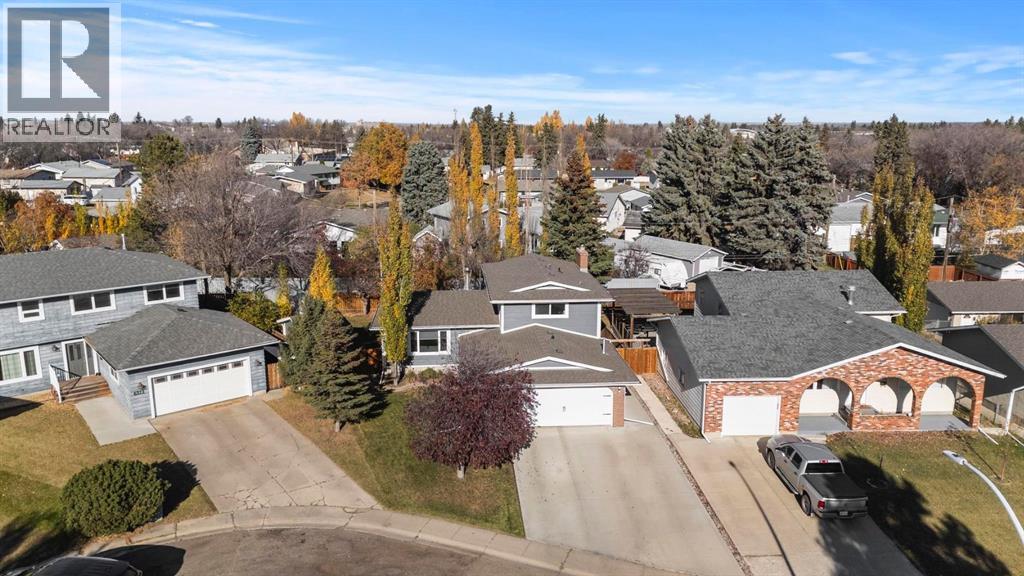 6310 43a Avenue Close Property Photo 2