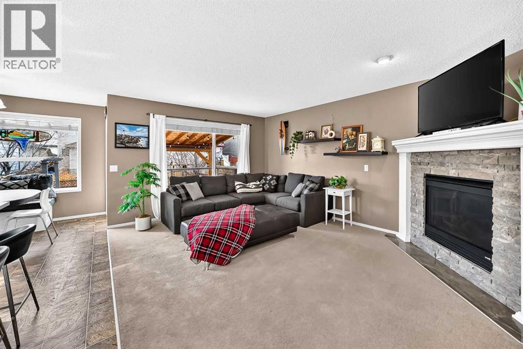 165 Covehaven Gardens Ne Property Photo 4