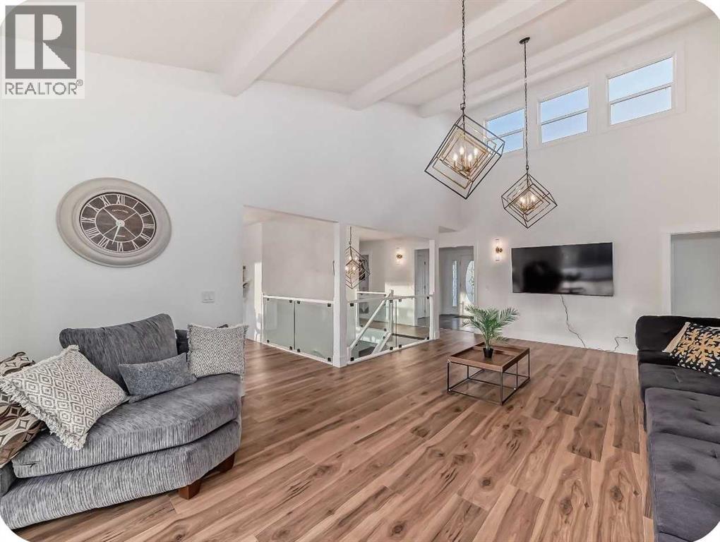 351 Shore Drive Property Photo 14