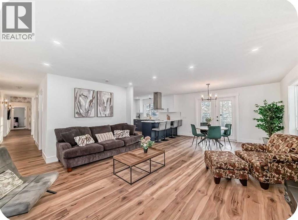 351 Shore Drive Property Photo 16