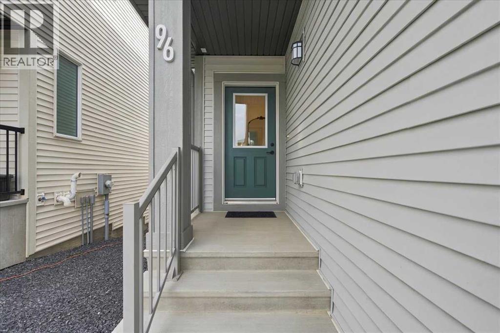 96 Heritage Court Property Photo 3