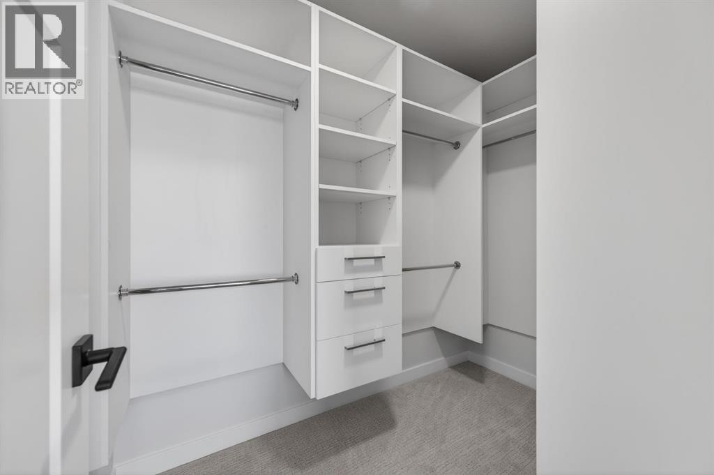 709 Dawson Common Property Photo 32