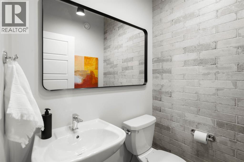 605 Lambeau Link Se Property Photo 20