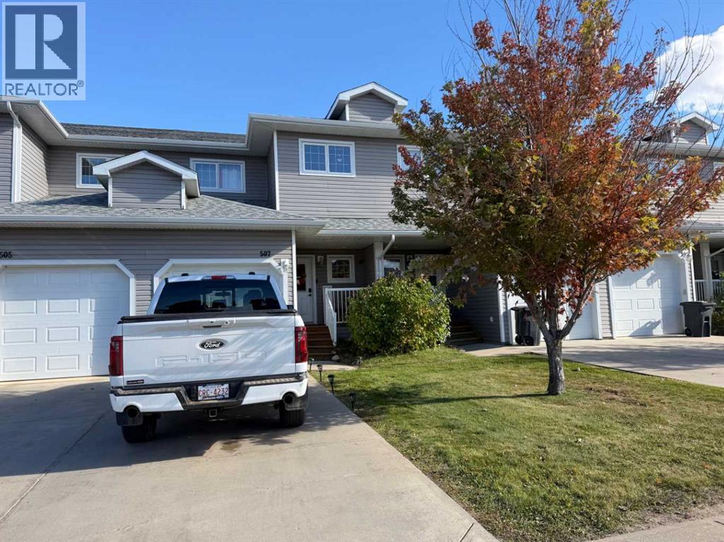 507 13 Street Se Property Photo 1