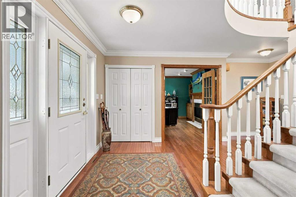3000 35 Street Property Photo 4