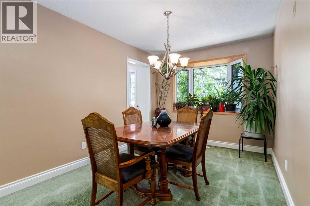 216 Cannington Place Sw Property Photo 12