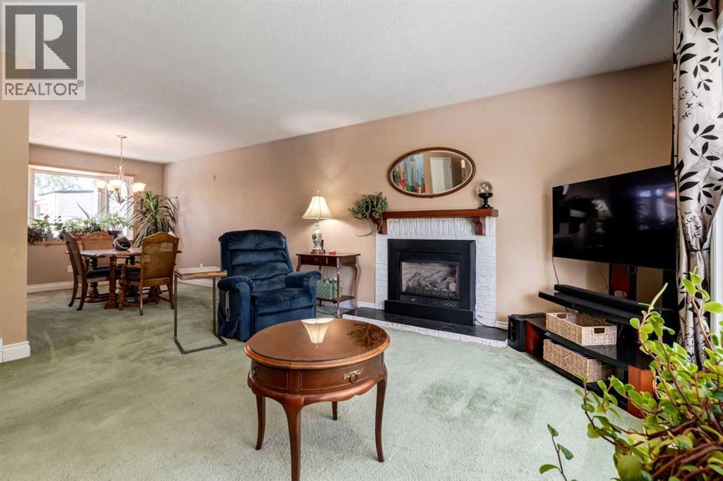 216 Cannington Place Sw Property Photo 14