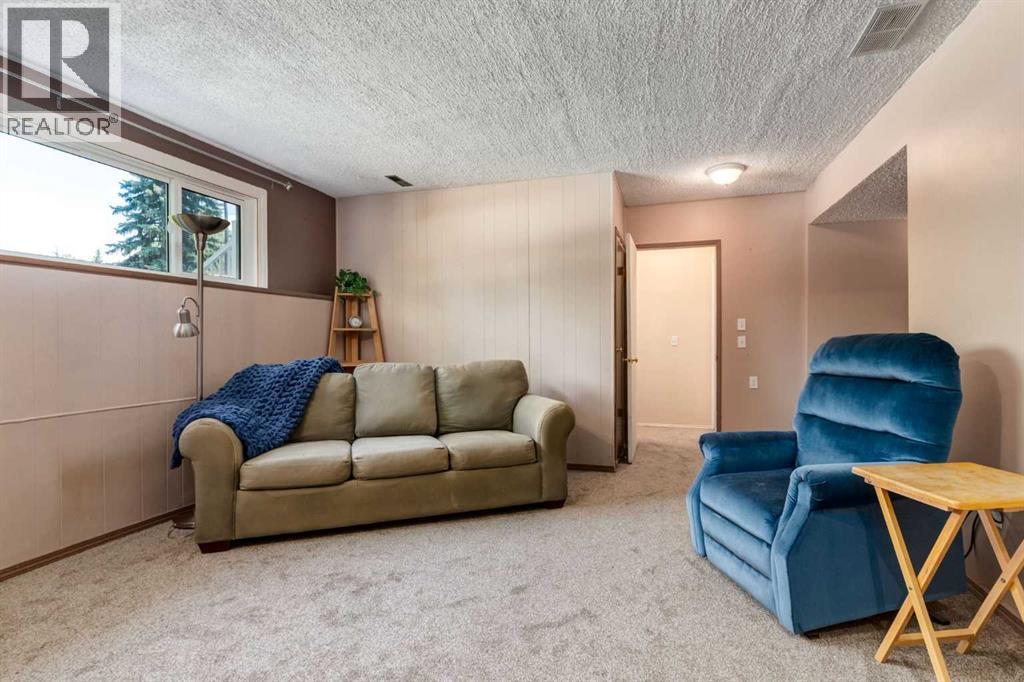 216 Cannington Place Sw Property Photo 23