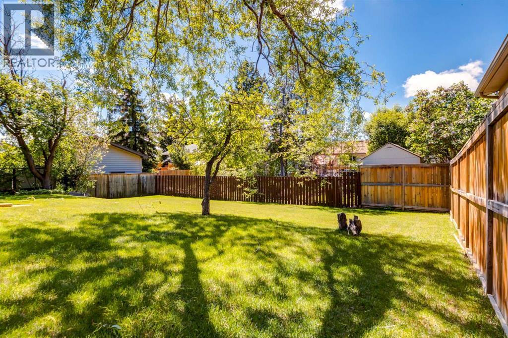 216 Cannington Place Sw Property Photo 31