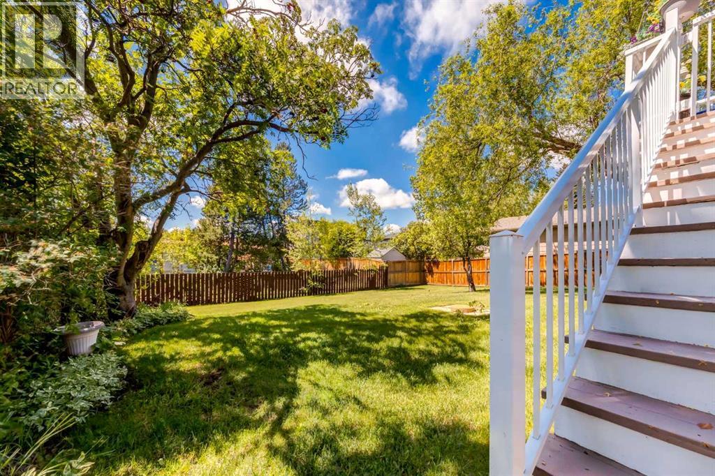 216 Cannington Place Sw Property Photo 32