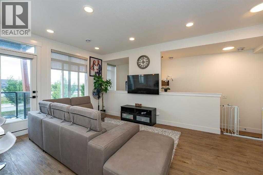 4673 Seton Drive Se Property Photo 6