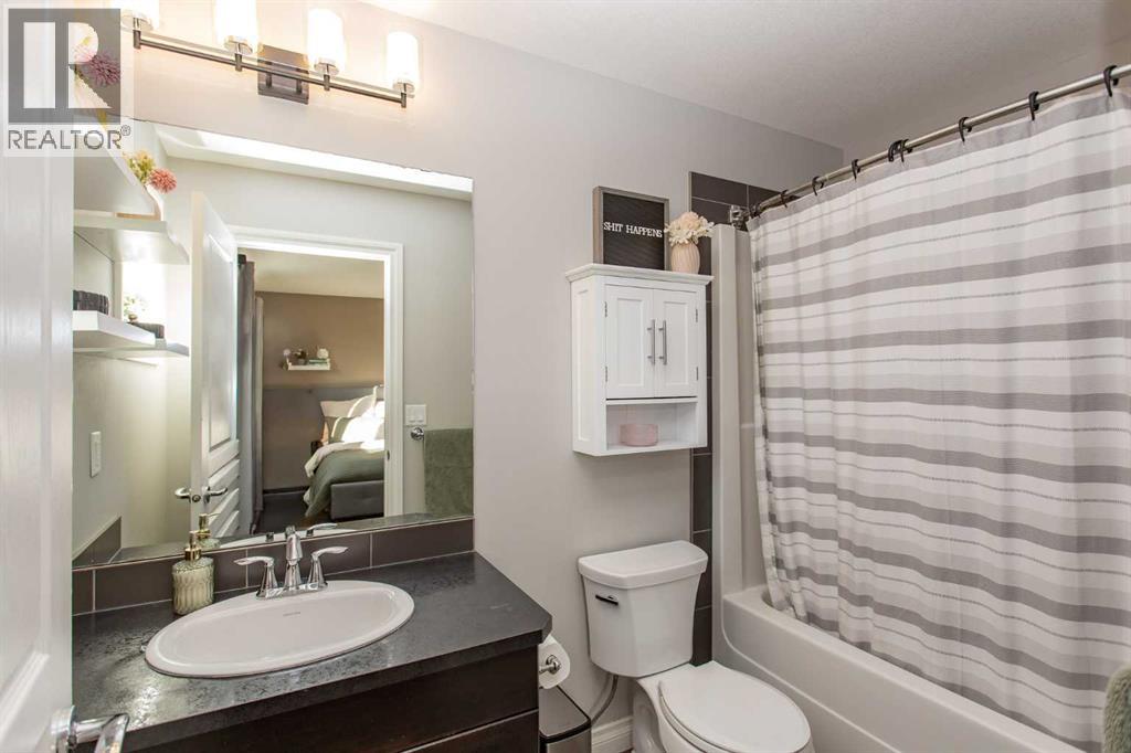 56 Van Slyke Way Property Photo 12