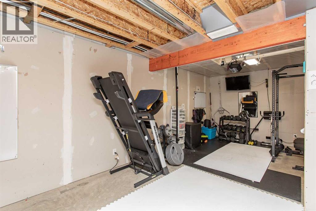 56 Van Slyke Way Property Photo 18
