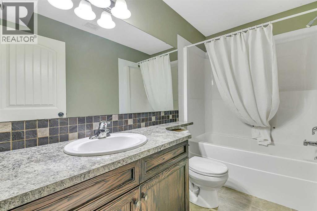 61 Lanterman Close Property Photo 36