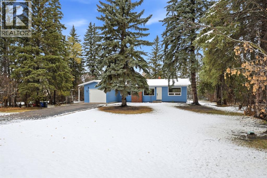 6 College Park Close Property Photo 1