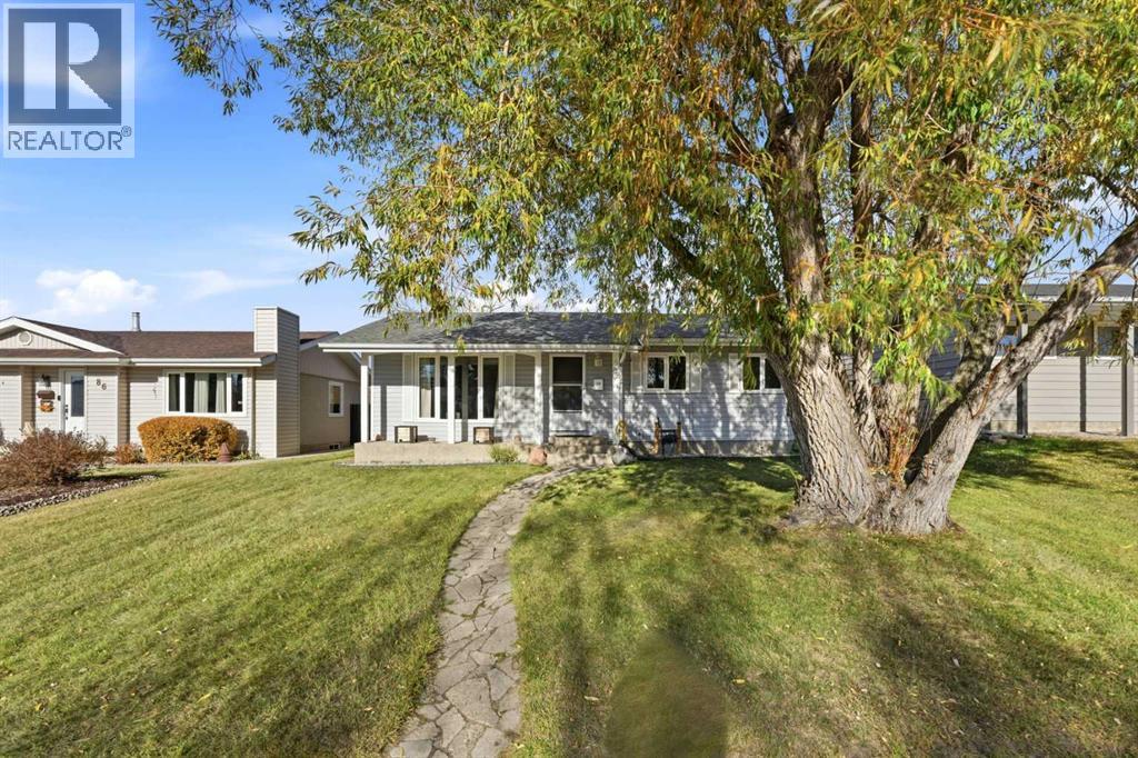 82 Baird Street Property Photo 2