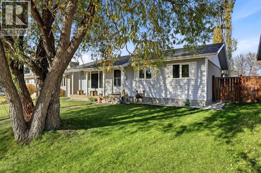 82 Baird Street Property Photo 3