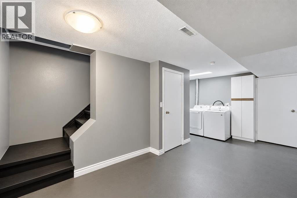 82 Baird Street Property Photo 15