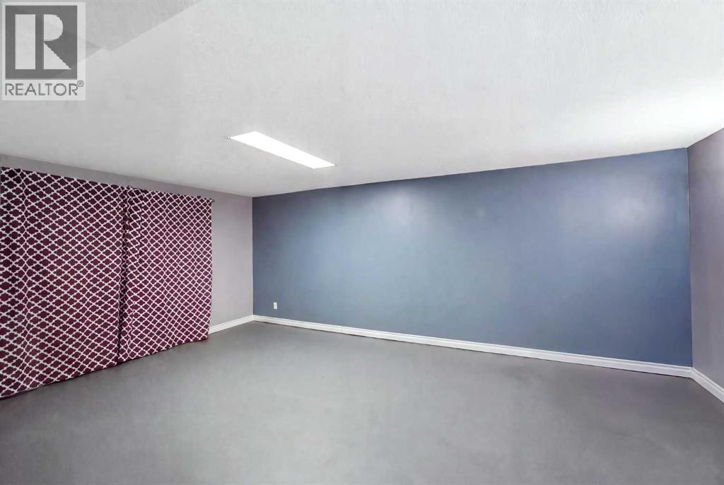 82 Baird Street Property Photo 18