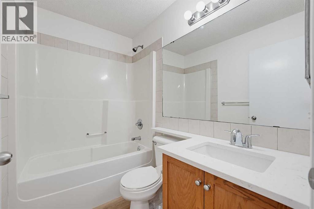 455 Prestwick Circle Se Property Photo 18
