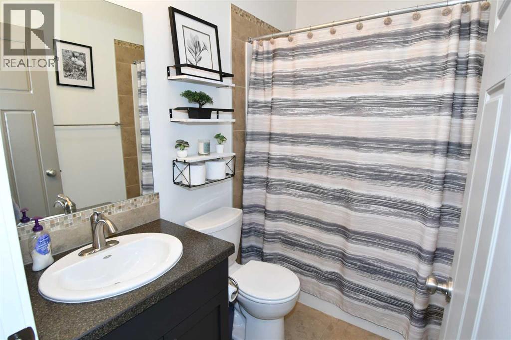 312 15th Street E Property Photo 23
