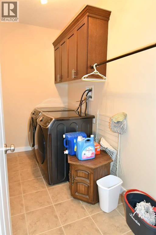 312 15th Street E Property Photo 31