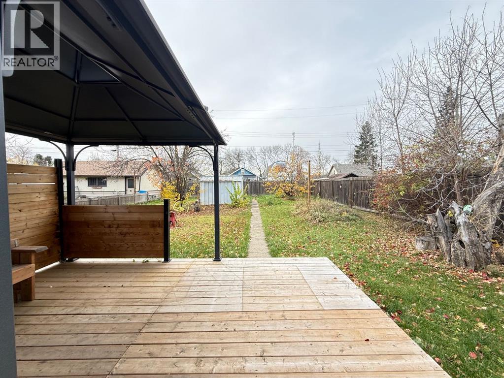 5116 48 Street Property Photo 16