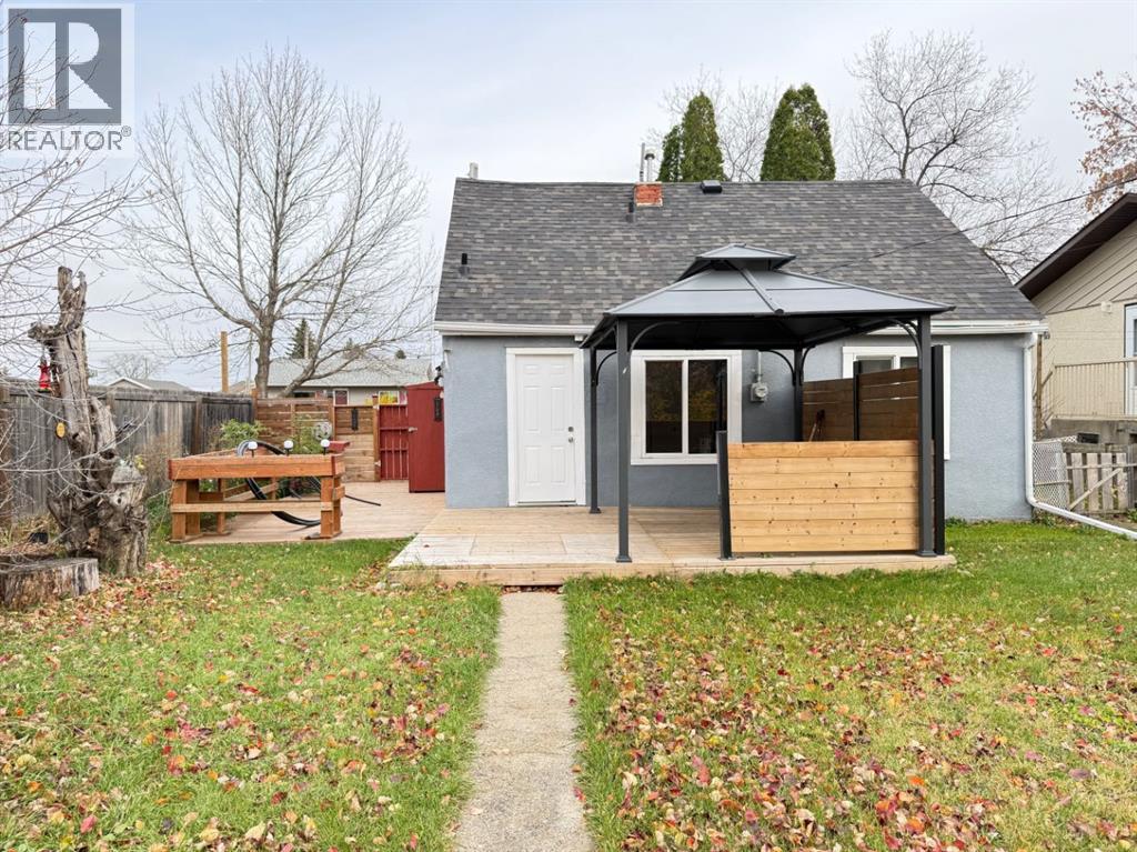 5116 48 Street Property Photo 19