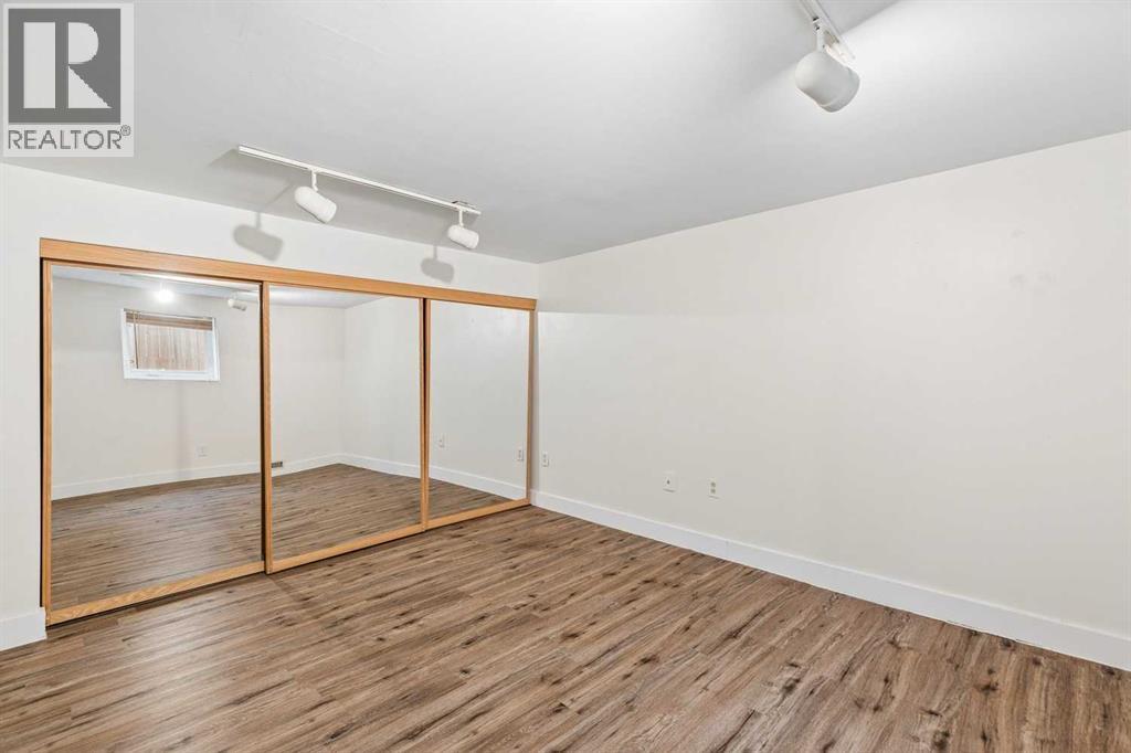 1644 16 Street Se Property Photo 30