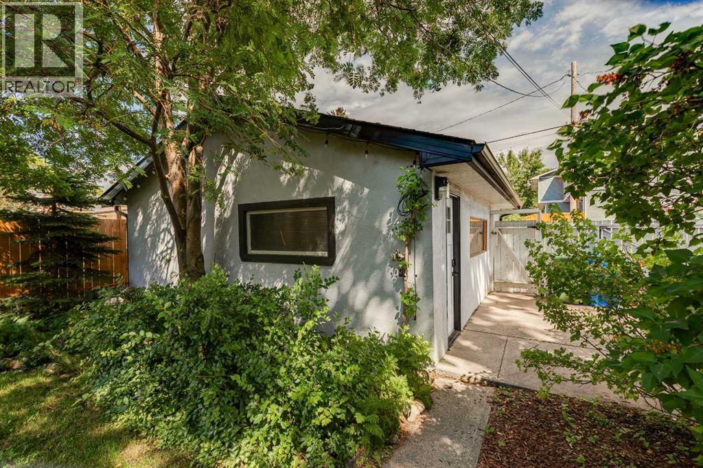 1644 16 Street Se Property Photo 40
