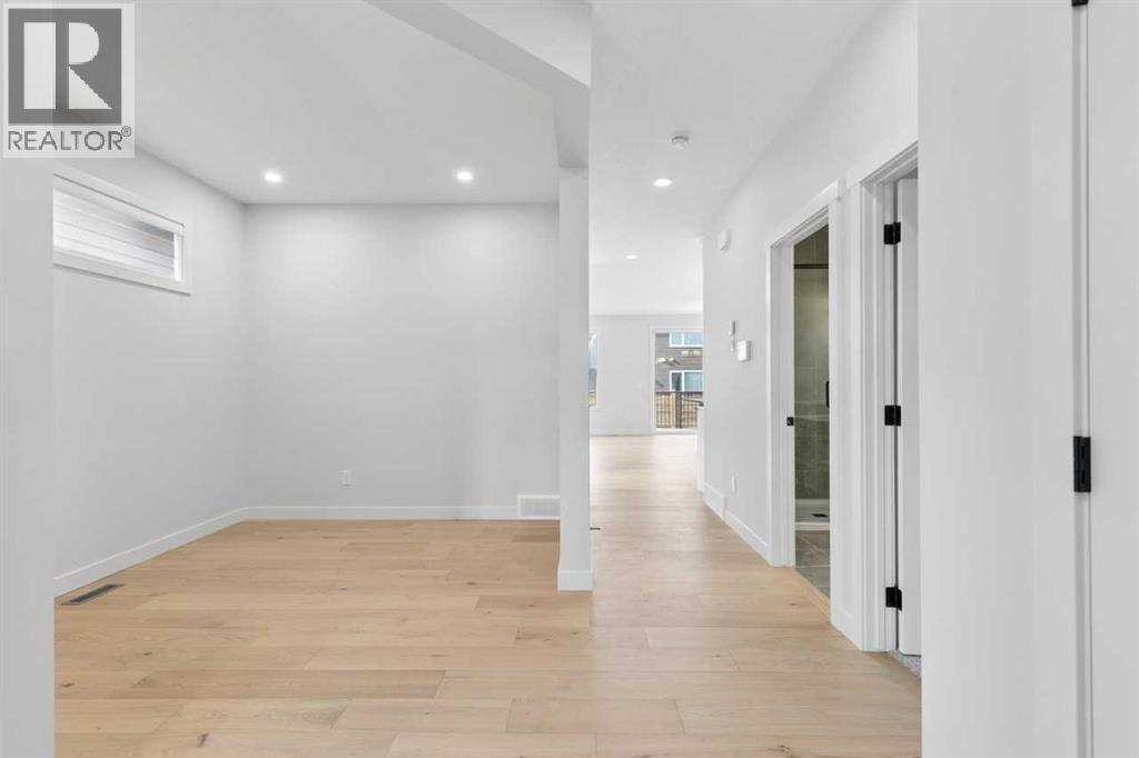 271 Dawson Wharf Rise E Property Photo 5