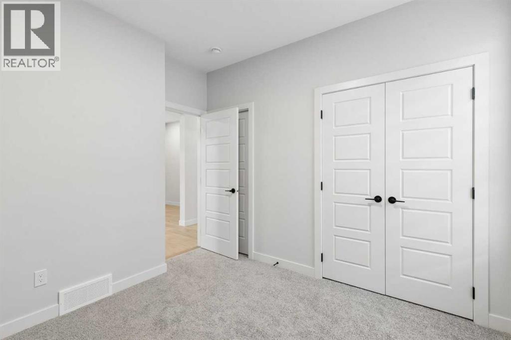 271 Dawson Wharf Rise E Property Photo 23