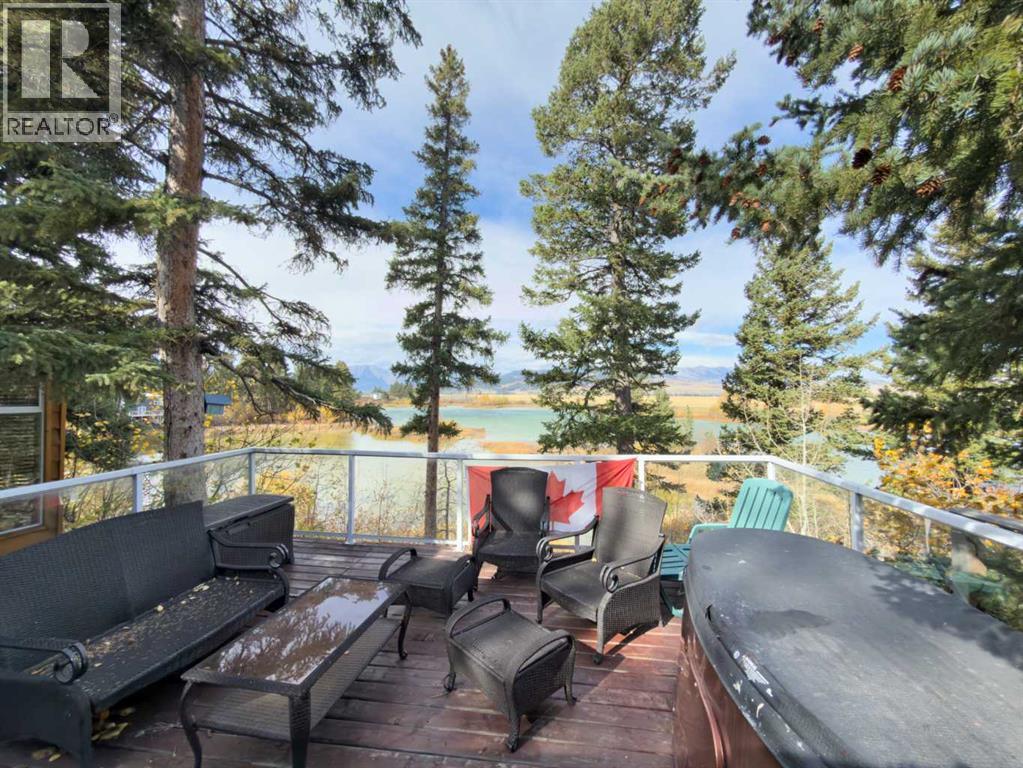 16 Lee Lake Road Property Photo 3