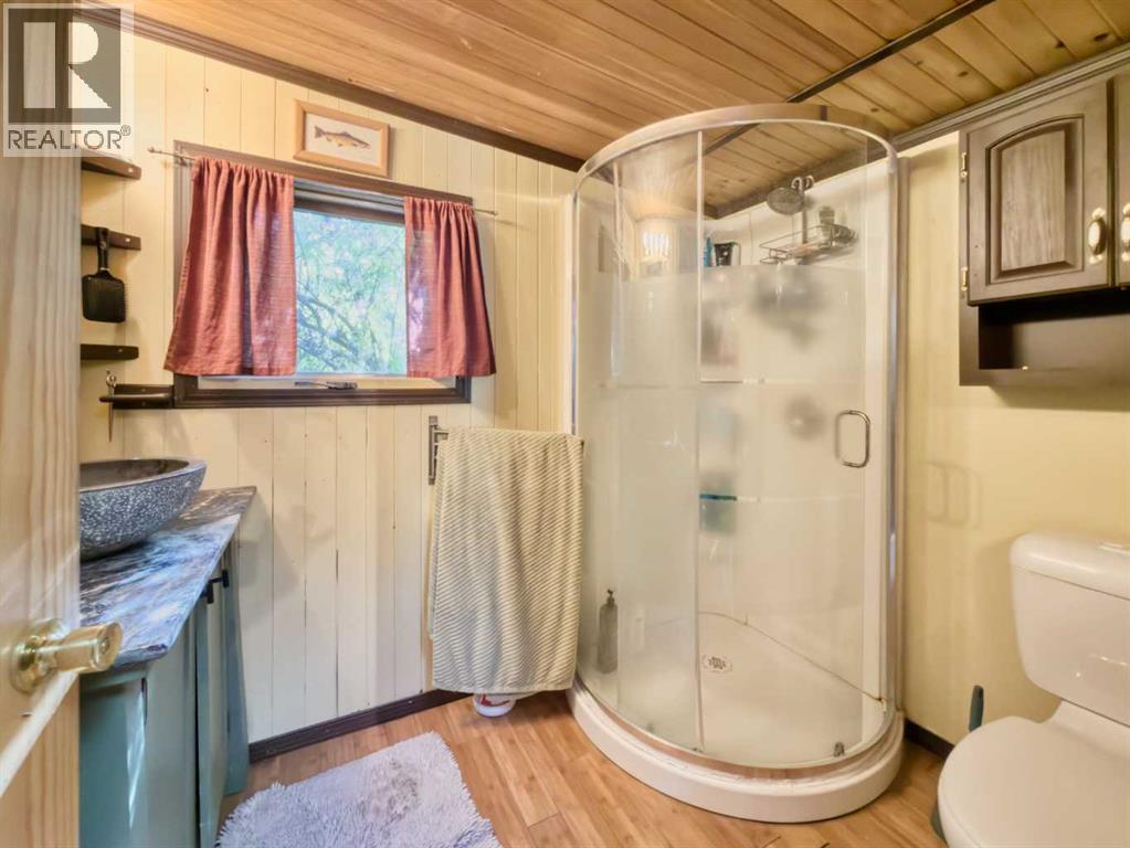 16 Lee Lake Road Property Photo 12