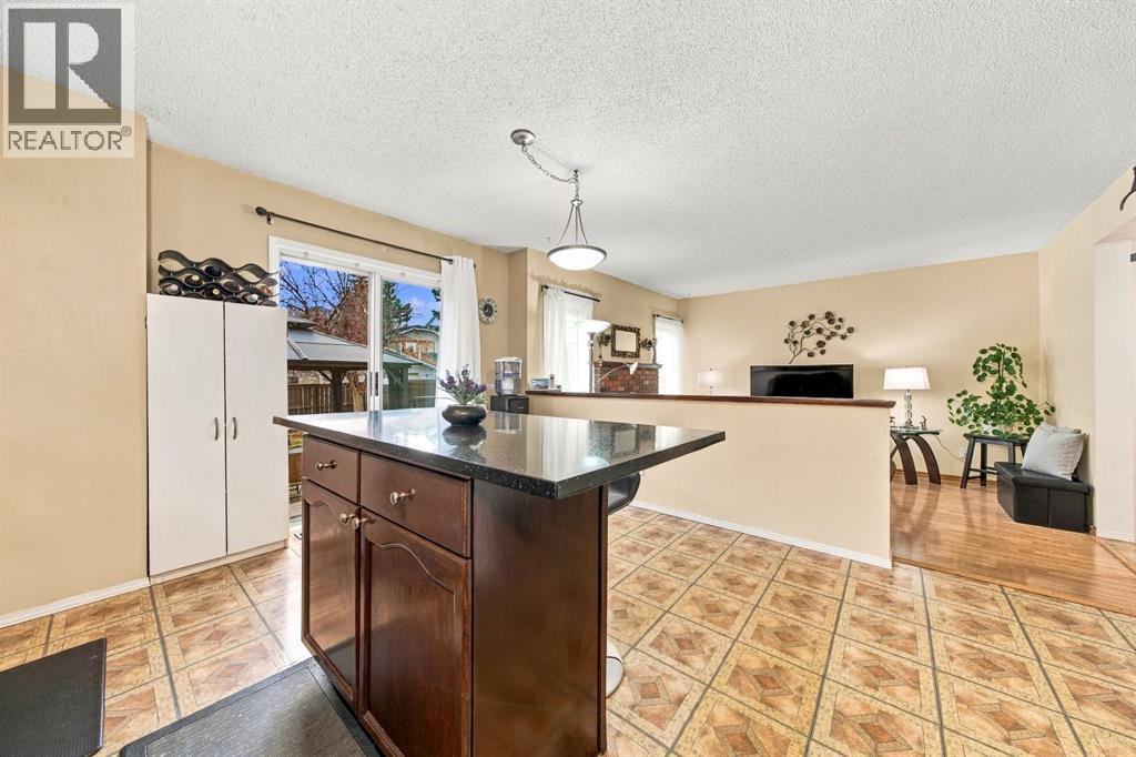 120 Millrise Close Sw Property Photo 14