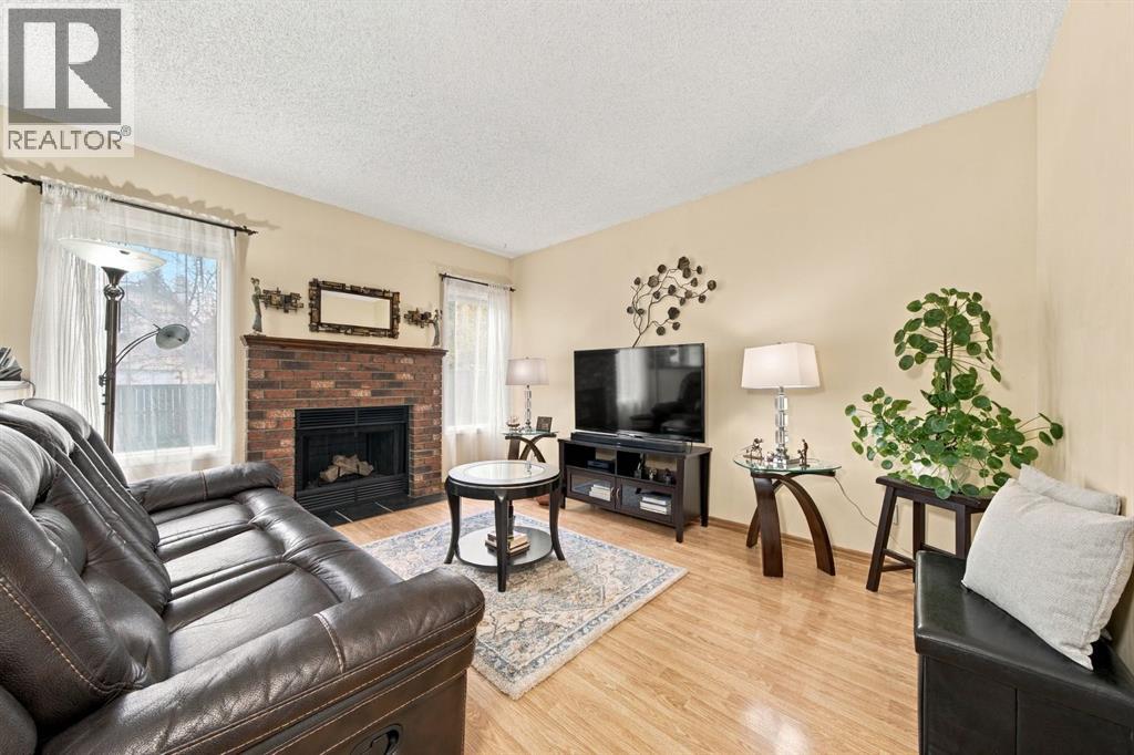 120 Millrise Close Sw Property Photo 15