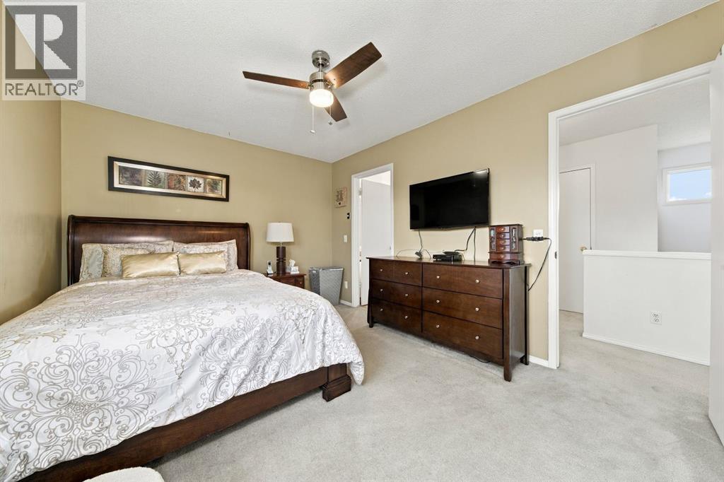 120 Millrise Close Sw Property Photo 21