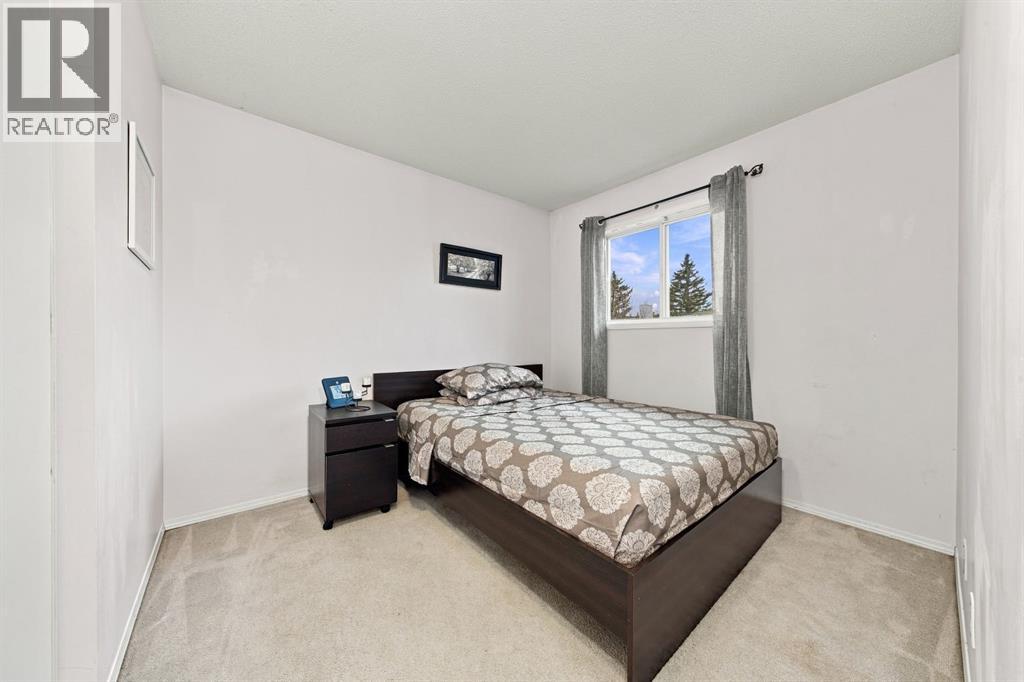 120 Millrise Close Sw Property Photo 23