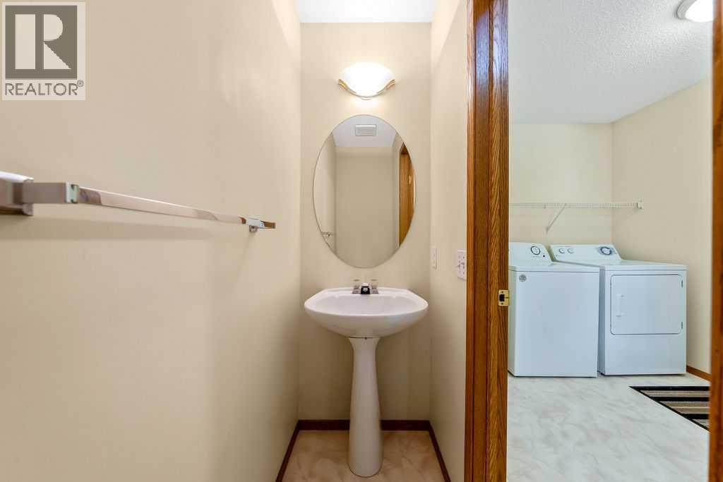 472 Douglas Glen Point Se Property Photo 13