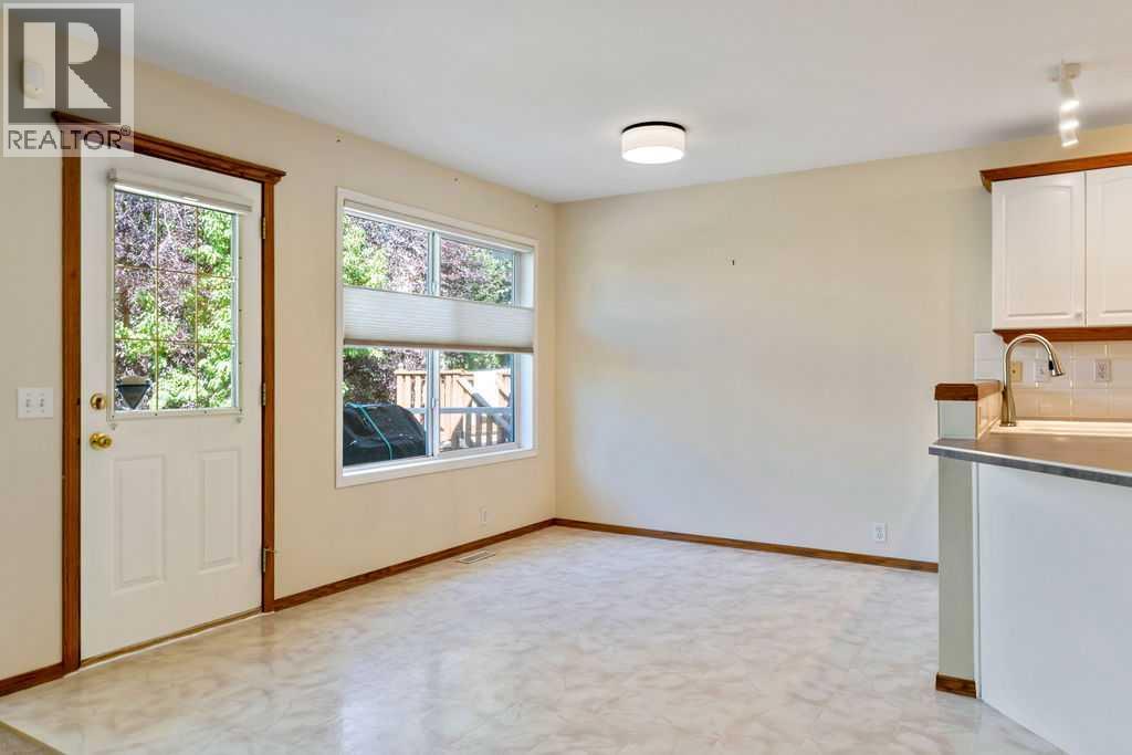 472 Douglas Glen Point Se Property Photo 19