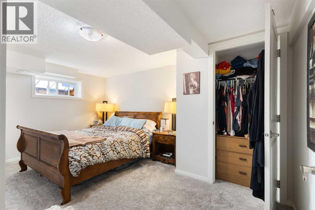 809 68 Avenue Sw Property Photo 17