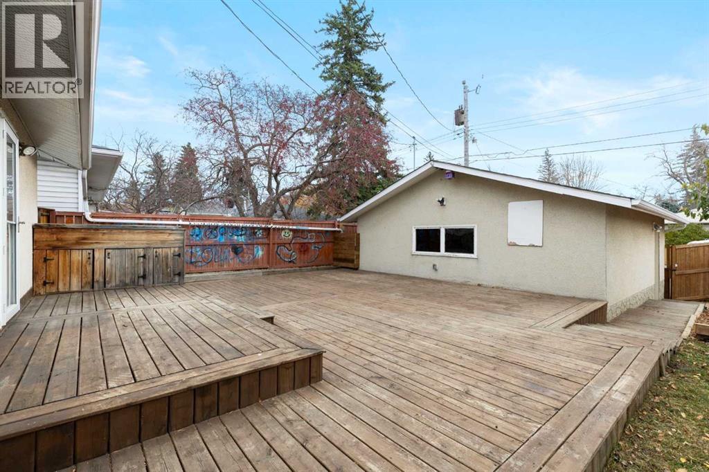 103 Franklin Drive Se Property Photo 2