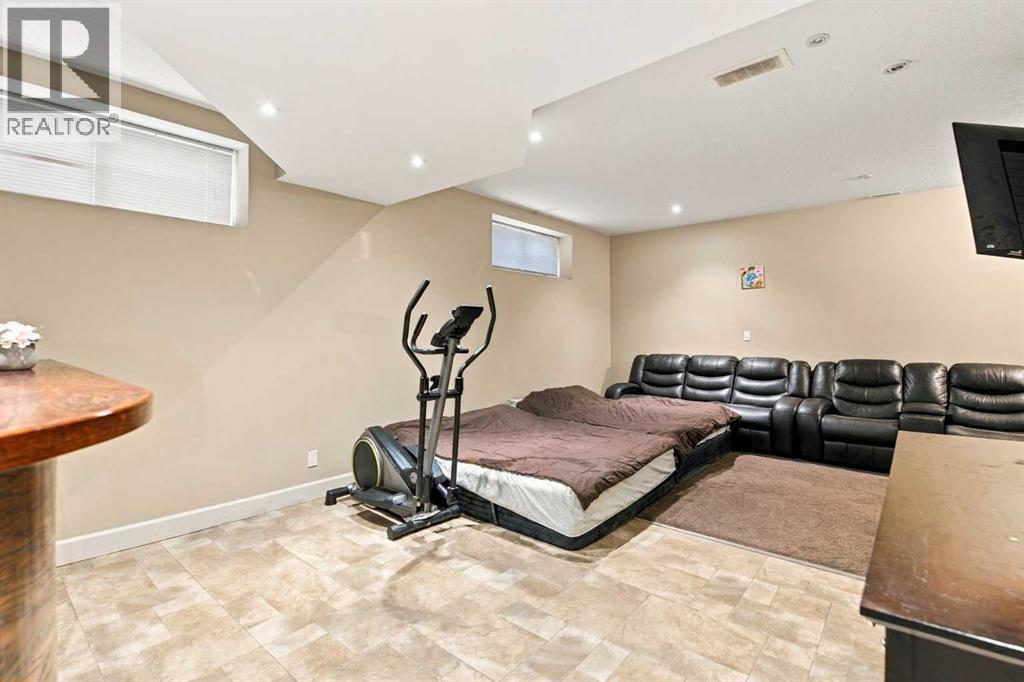 14 Windermere Close Property Photo 24