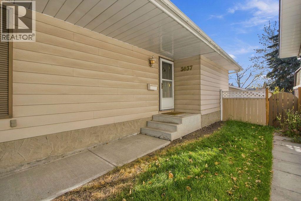 3037 Doverbrook Road Se Property Photo 4